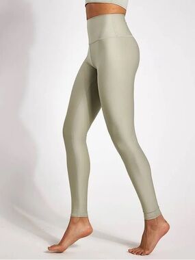 ALO Yoga High-Waist Leggings in Sage Green